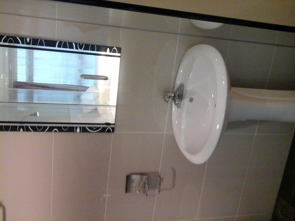 Easyrest Hotel Petaling Jaya Bilik gambar